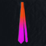 Cravate La couleur au néon d'ombre d'Ombre d'orange et de<br><div class="desc">La couleur au néon d'ombre d'Ombre d'orange et de roses indien se fanent. Les nuances d'Ombre vont des roses indien brouillées dans l'orange au néon dans cette palette de coucher du soleil le néon, orange, chaud, rose, ombre, ombre, couleur, se fanent, tendent, lumineux, fluorescent, barre de mise en valeur, école,...</div>