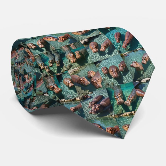 Cravate Les hippopotames en jeu : Un paradis d'étang (Roulé)