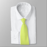 Cravate Lime to Lemon Gradient<br><div class="desc">Refresh your look with the "Lime to Lemon Gradient Tie, " a vibrant ombre masterpiece that glides from sunny lemon yellow to invigorating lime green, infusing your outfits with a burst of tropical energy and modern flair. Ideal for summer weddings, casual brunches, or injecting vitality into business casual, this custom...</div>