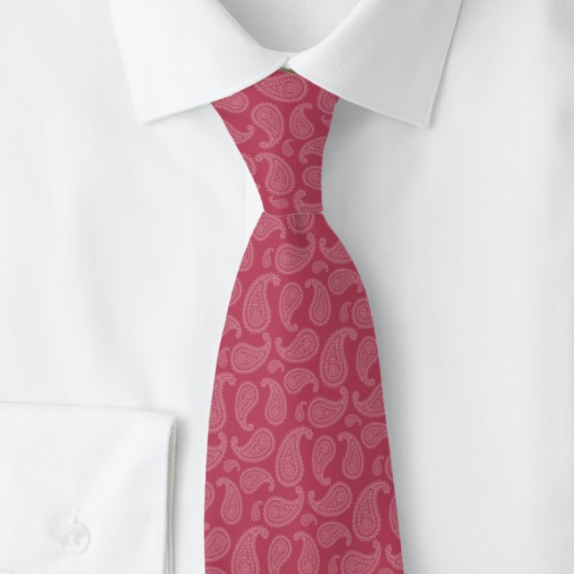 Cravate Magenta Paisley (Créateur téléchargé)