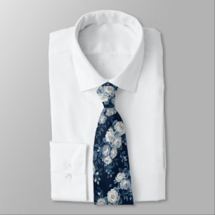 Cravate Mariage en cascade de pivoines blanches et bleues