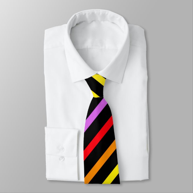 Cravate masculine (Attaché)