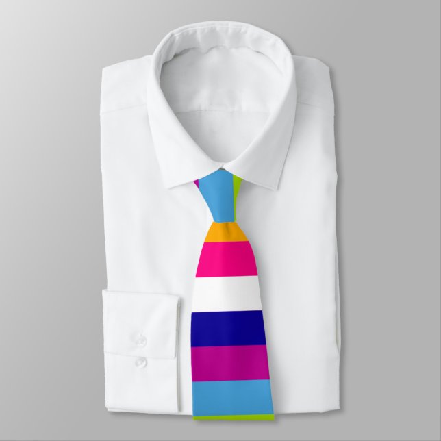 Cravate masculine (Attaché)