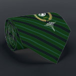 Cravate Médecin des yeux | Optométriste Customisé vert<br><div class="desc">Une cravate personnalisée rayée rouge adaptée au spécialiste de l'oeil ou à l'optométriste et avec le monogramme du vôtre ou du destinataire du cadeau à l'intérieur d'une fausse feuille d'or.</div>