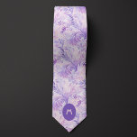 Cravate Monogramme botanique pourpre<br><div class="desc">Élevez votre tenue mariage avec notre Cravate de Monogramme Botanique Violet. Le monogramme botanique en violet apporte une touche de sophistication. N'oubliez pas de coordonner avec nos chaussettes assorties pour un look poli.</div>