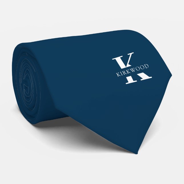 Cravate Monogramme élégant bleu prussien + Nom | Deux côté (Roulé)