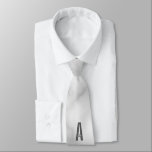 Cravate Monogramme et nom personnalisés gras modernes<br><div class="desc">Conception de monogramme moderne avec lettre de monogramme personnalisée "A" et nom dans un style de police sans empattement gras moderne.

Cadeau parfait pour lui,  cadeau de fête des pères,  cadeau pour les garçons d'honneur et plus encore.</div>