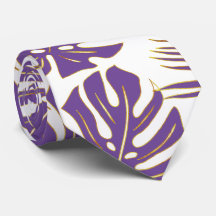 Monstère tropicale violette et feuilles de palmier