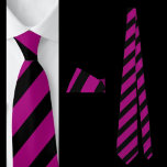 Cravate Motif à rayures violettes noir<br><div class="desc">Cravate Motif  à rayures violettes.</div>