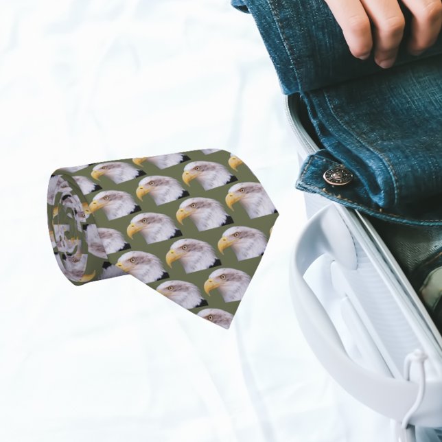 Cravate Motif américain de tête d'aigle à tête chauve (In Situ (Rolled))