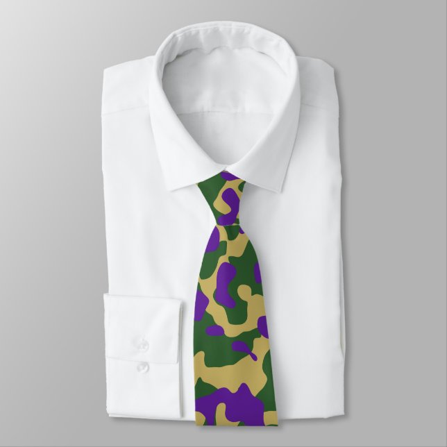 Cravate Motif Camouflage violet, vert et jaune (Attaché)