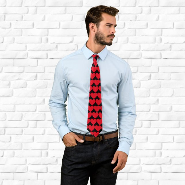 Cravate Motif de cœurs noirs et rouges (Black and Red Hearts Pattern Neck Tie)