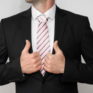 Cravate Motif de  de rayures roses et bleu marine