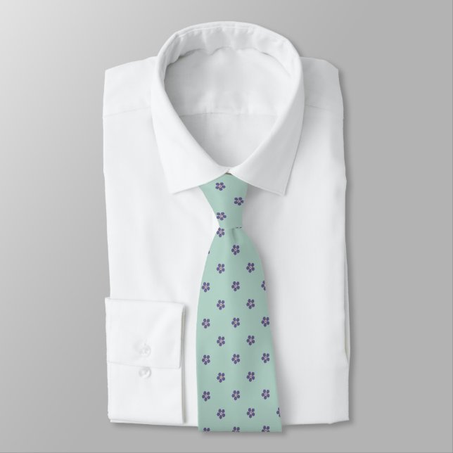 Cravate Motif de fleurs violettes (Attaché)