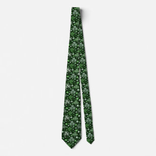 Cravate Motif de Trèfle Celtique Cœurs Irlandais Verts