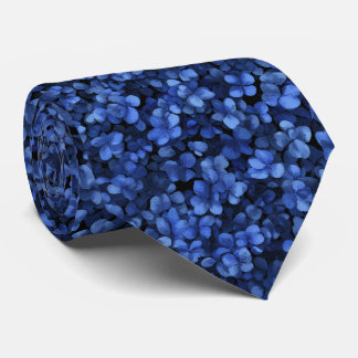 Cravate Motif d'hortensia bleu foncé