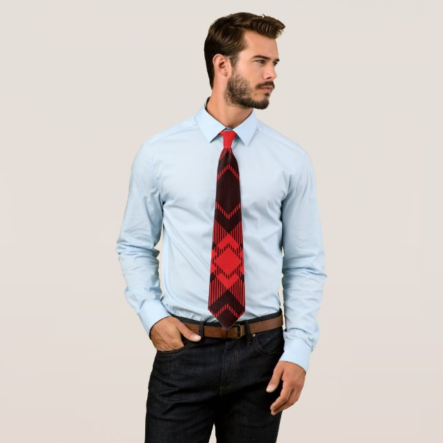 Cravate Motif en diamant rouge Tartan (En situation)