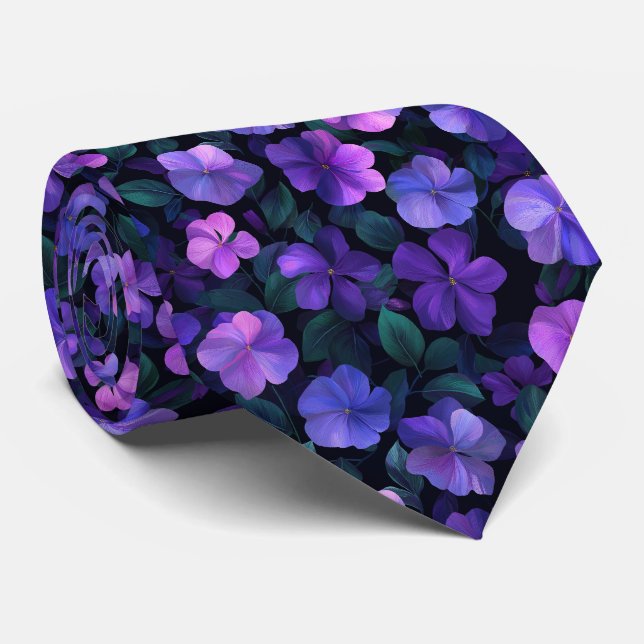 Cravate Motif floral de pervenche foncé (Roulé)