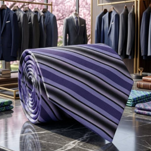 Cravate Motif rayure linéaire de couleurs noir et violet