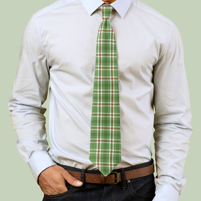 Cravate Motif vert rouge de Noël (Green and red plaid pattern neck tie. )