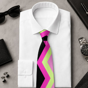 Cravate motif zigzag girly moderne noir fuchsia chevron
