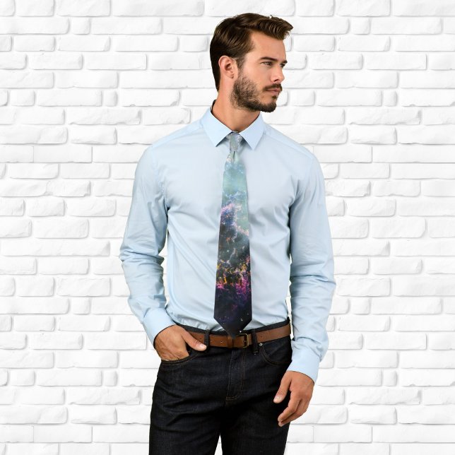 Cravate Nébuleuse du Crabe arc-en-ciel (Rainbow Crab Nebula Neck Tie)