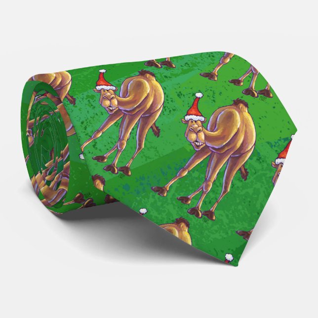 Cravate Noël De Camel Sur Vert (Roulé)