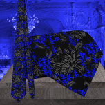Cravate Noir & Bleu Floral Damask Mariage gothique<br><div class="desc">Un spectaculaire cravate mariage bleu et noir avec damas floral mélangé avec des flancs vintages noirs et gris. Fait un cravate parfait pour les mariés et les groomsmen.</div>