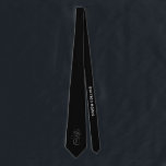 Cravate Noir Élégant Monogramme gothique Nom Moyen Age Typ<br><div class="desc">Monogramme gothique noir Nom cravate typo médiéval avec vos initiales personnalisées dans le script de calligraphie gothique médiéval antique et nom personnalisé, célébration, noms de couple mariage ou tout texte personnalisé dans une police sans serif sophistiquée. Couleurs élégantes noir et blanc entièrement personnalisables dans n'importe quelle couleur. Très classe et...</div>