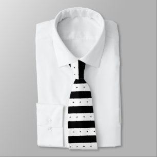 Cravate noire et blanche