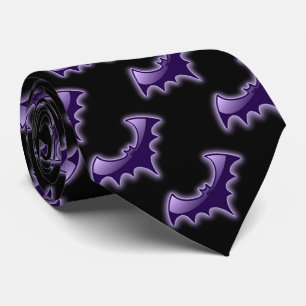 Cravate noire et pourpre de battes d'aile de nuit