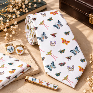 Cravate Papillon de nuit coloré motif