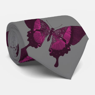 Cravate Papillon rose foncé avec le backround gris
