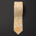 Cravate Pêche et crème Florale<br><div class="desc">Faites rayonner l'élégance avec notre Cravate floral Peach et Crème. La combinaison de pêche et de crème, avec le motif fleuri, ajoute une touche de sophistication à votre tenue mariage. N'oubliez pas de l'associer à nos chaussettes assorties pour un ensemble complet.</div>