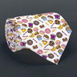 Cravate Petit-déjeuner Brunch Nourriture Bagel Donut OEufs<br><div class="desc">Print présente une illustration originale des aliments colorés pour le petit-déjeuner et le brunch, dont le pain grillé avec confiture de raisin, café, beignets, crêpes, bacon, oeufs, omelettes, muffins, bagels et pamplemousse rose. Idéal pour votre gourmet préféré. Ne vois-tu pas ce que tu cherches ? Vous avez besoin d'aide pour...</div>