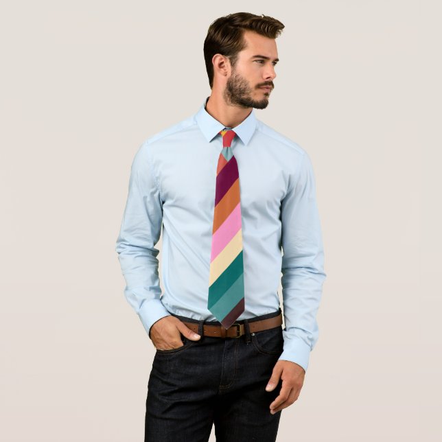 Cravate Pics des années 1970 (En situation)