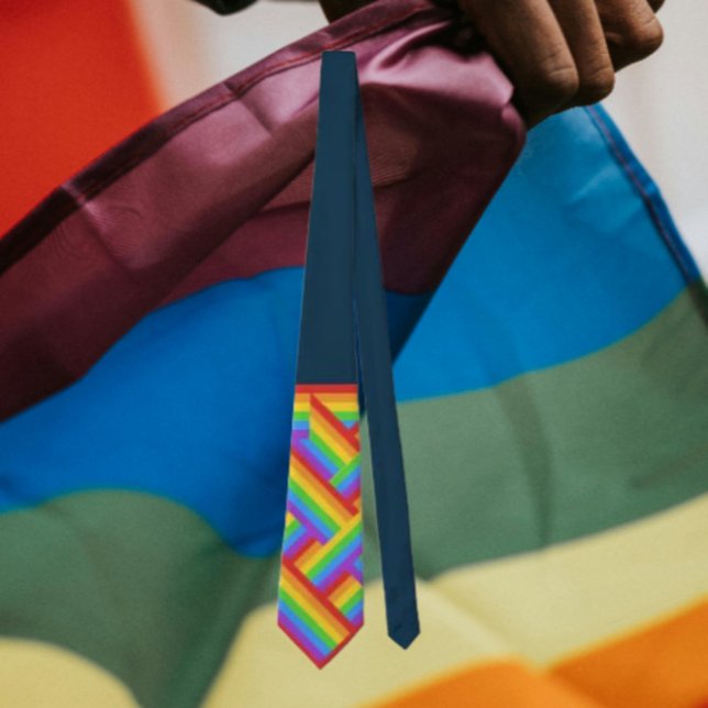 Cravate Pride Quarter : accent de drapeau arc-en-ciel (Créateur téléchargé)