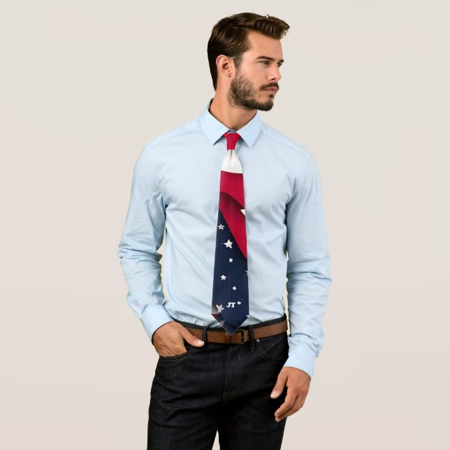 Cravate Rouge et Bleu du 4 juillet (En situation)