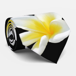 Cravate Sérénade Printemps : Frangipanis Jaune Sur Noir,
