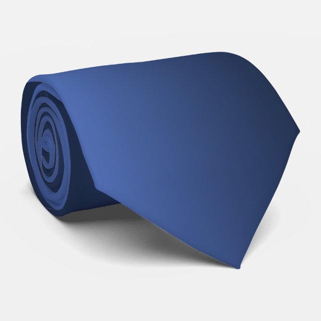 Cravate Simple Bleu Foncé (Roulé)