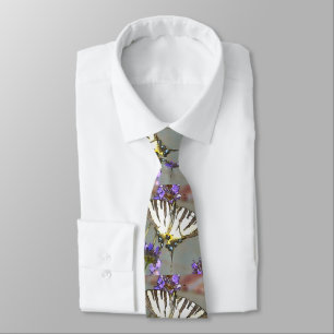 Cravate Soudure Jaune Commune Sur Fleurs Lilac Noir O
