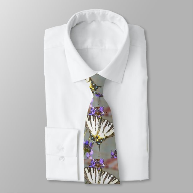 Cravate Soudure Jaune Commune Sur Fleurs Lilac Noir O (Attaché)