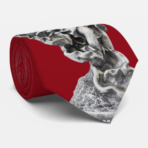 Cravate Statue féminine classique