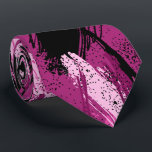 Cravate Tie de cou camouflage rose fuchsia noir<br><div class="desc">La cravate pour homme présente un motif de camouflage moderne en noir, fuchsia, rose pastel et rose vif. PLUS de modèles en magasin. Idéal pour le bureau, une soirée en ville, un mariage, pour le marié ou les garçons d'honneur ou comme cadeau pour votre mari, père, frère ou meilleur ami....</div>