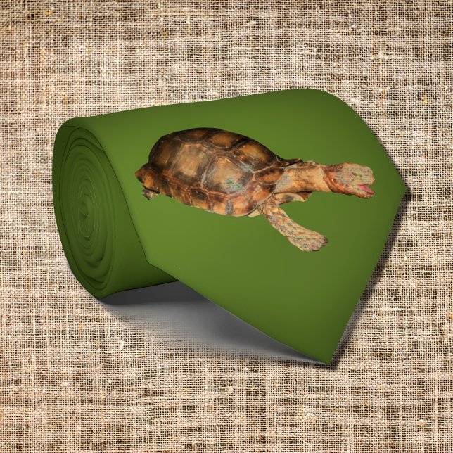 Cravate Tortue en vert olive foncé (Créateur téléchargé)