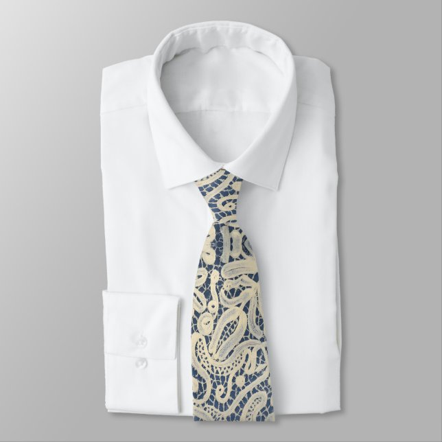 Cravate Vintage Lace-Inspired Pattern in Navy Champagne  (Attaché)