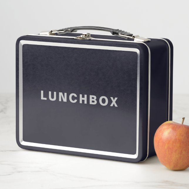 Create a Unique Lunchbox with Your Text (En situation)