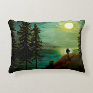"Créature nocturne" - Bigfoot, coussin de