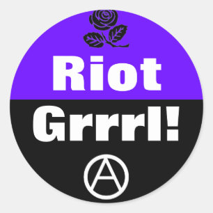 crier grrrl ! autocollant rond