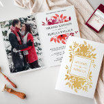 Crimson d'huile d'or Faire-part de mariage floral<br><div class="desc">Éblouissez vos invités avec cette élégante invitation de mariage pliée avec de vraies fleurs en feuille d'or à l'extérieur et de la typographie moderne à l'intérieur. Ajoutez simplement les détails de votre événement sur ce modèle facile à utiliser et ornez cette carte avec votre photo préférée pour en faire une...</div>